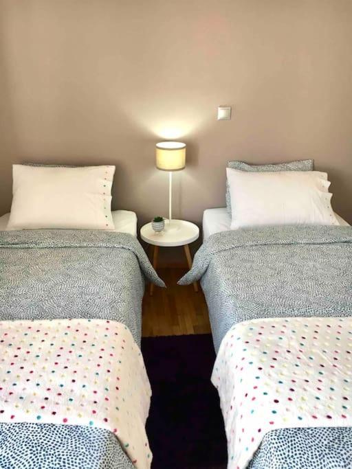 Beautiful Apartment Next To Metro Station Athènes Extérieur photo